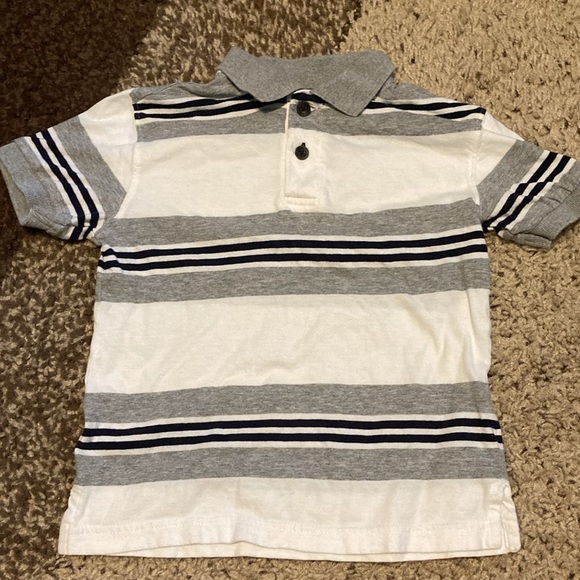 Place/H&M 3 pack of  dress tee. In great shape. Size 4/5 - Picture 2 of 10